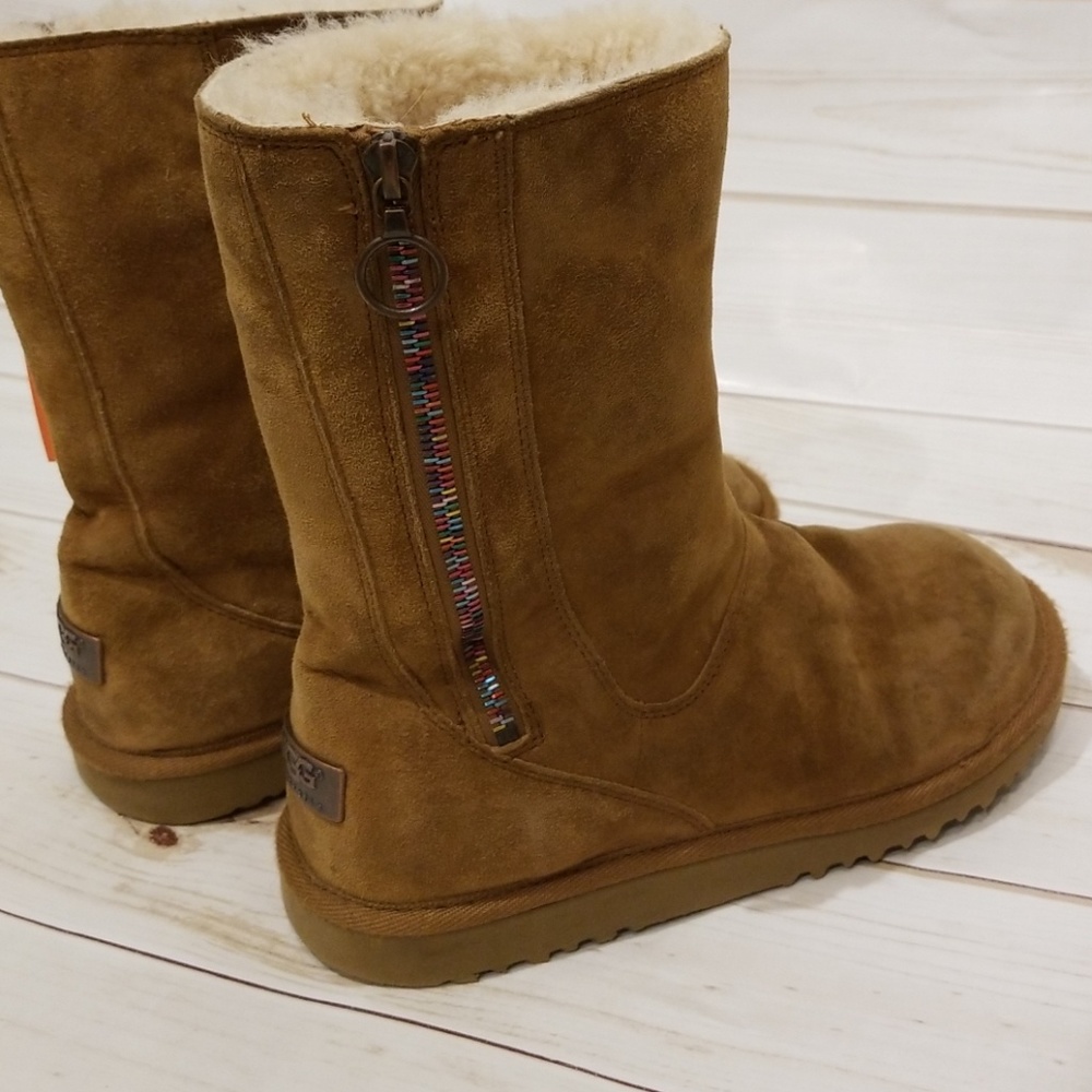 UGG mayfair zipper boots, chestnut, size US5